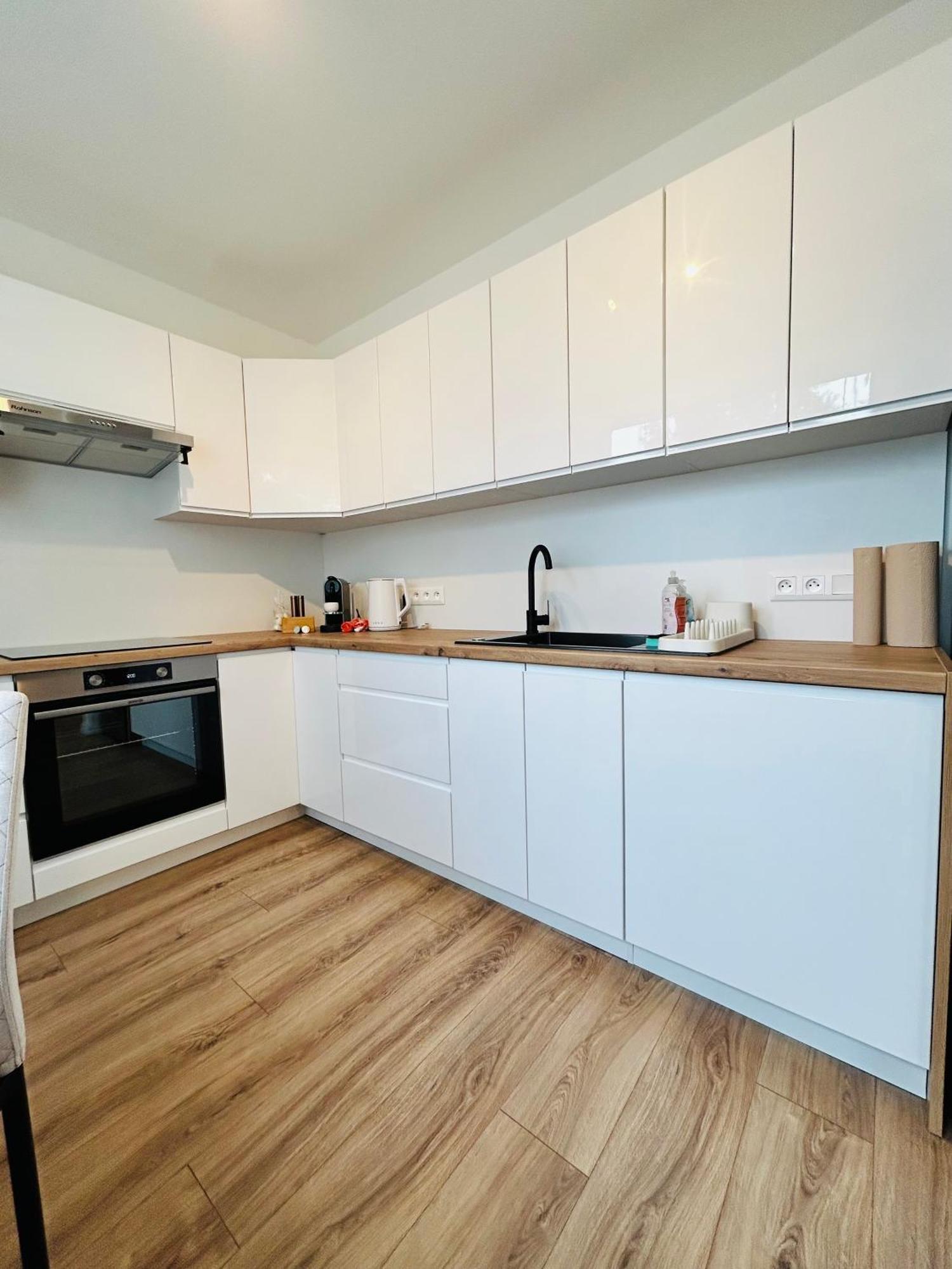 Apartman Novumspot เปรเชา ภายนอก รูปภาพ